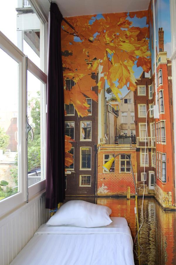 Bicycle Hotel Amsterdam Exterior photo