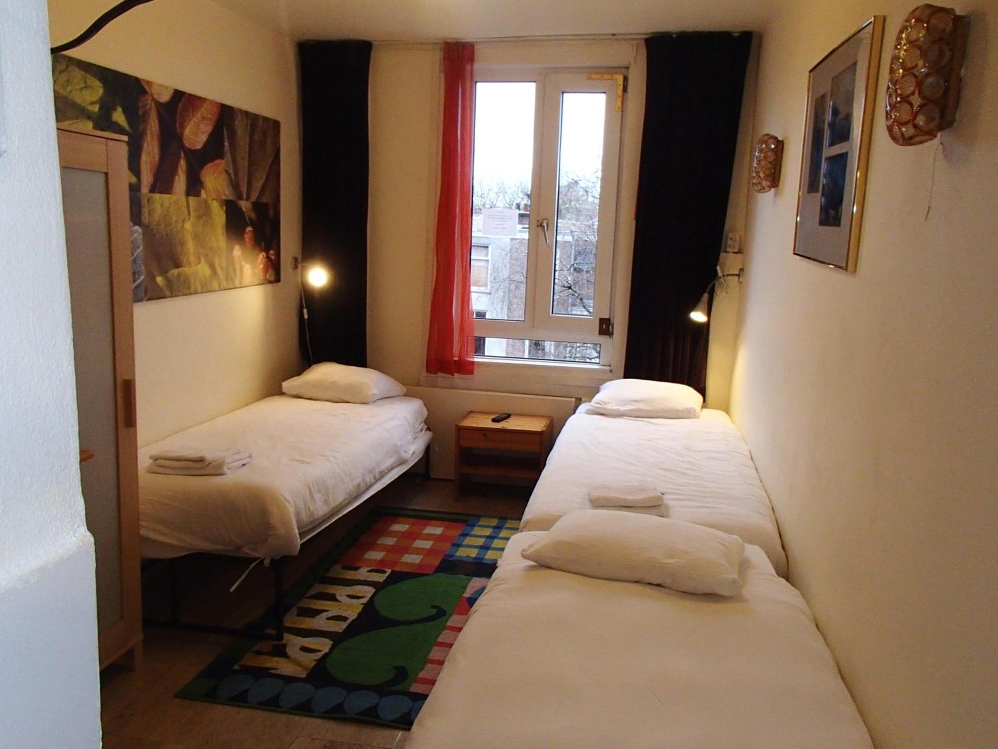 Bicycle Hotel Amsterdam Exterior photo