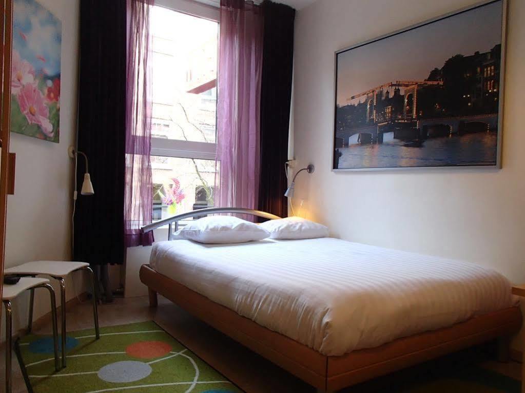 Bicycle Hotel Amsterdam Exterior photo